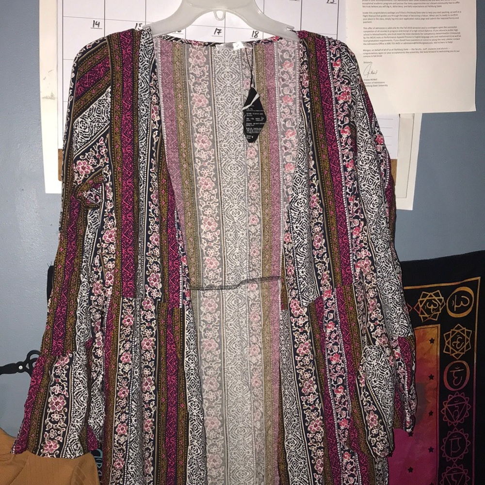Long cover up/cardigan